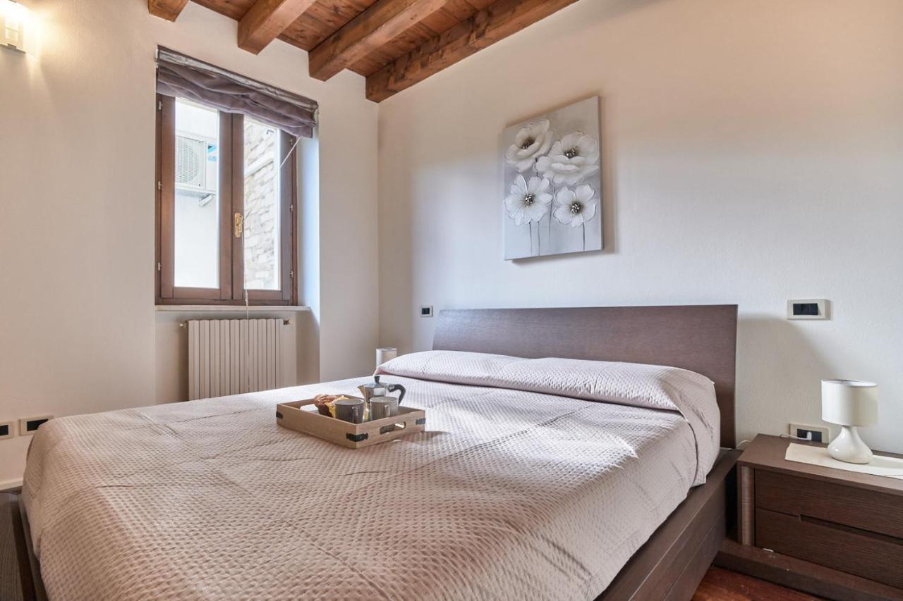 App. Maison Doree Desenzano del Garda Exterior photo